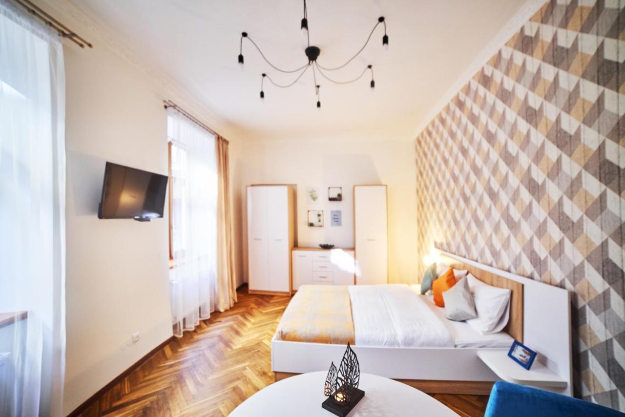 Style Apartments In Old Lwów Zewnętrze zdjęcie